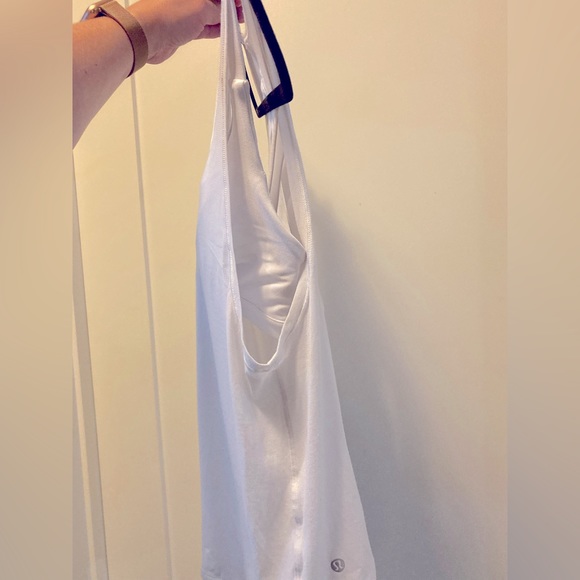 Lululemon Open Back Tank with Connected Cross Strap Bra - Picture 4 of 4